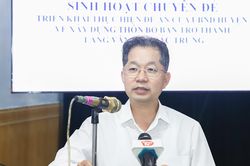 Bí thư Thành ủy Nguyễn Văn Quảng dự sinh hoạt chi bộ tại thôn Bồ Bản, xã Hòa Phong