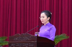 Chủ tịch Ủy ban MTTQ tỉnh Nghệ An phản ánh những nhóm vấn đề cử tri, nhân dân lo lắng và kiến nghị