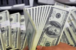 Tỷ giá USD hôm nay 5/12/2024: Đồng USD giữ ở mức ổn định