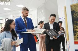 Trường Đại học Sư phạm tiếp nhận 'Góc sách Ba Lan'
