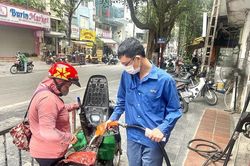 Giá xăng RON95-III giảm nhẹ từ 15h ngày 5/12
