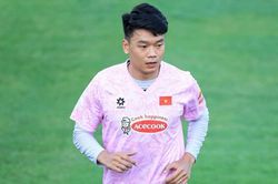 Tin nóng thể thao sáng 6/12: Trung vệ cao 1m82 thổ lộ giấc mơ cùng ĐT Việt Nam; Tottenham lại thua