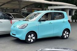 Cận cảnh Wuling Hongguang Mini EV 2025 dưới 175 triệu đồng