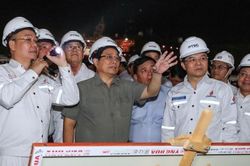 Thủ tướng Phạm Minh Chính: Petrovietnam tăng tốc, bứt phá hình thành trung tâm năng lượng tầm cỡ thế giới