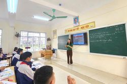 Ngành Giáo dục trả lời cử tri TP. Vinh về giải pháp giảm áp lực tuyển sinh lớp 10