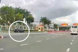 Mức phạt nào cho tài xế xe biển xanh chạy ngược chiều trên đường dẫn vào sân bay Đà Nẵng?