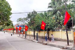 Trường Cao đẳng Sư phạm Trung ương - Nha Trang ra mắt công trình 'Đường cờ Tổ quốc'