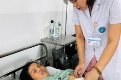 Người phụ nữ gặp nạn lúc 5 giờ sáng, trong bụng chứa 3000 ml máu không đông