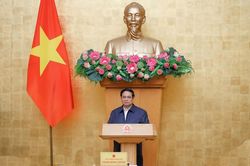 Thủ tướng yêu cầu dành thời gian ưu tiên cho việc sắp xếp, tinh gọn bộ máy ngay trong tuần tới