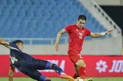 ASEAN Cup sẽ là giải đấu chính thức thuộc FIFA; MU gục ngã tại Old Trafford