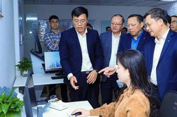 Hà Nội triển khai thí điểm mô hình đại lý dịch vụ công trực tuyến