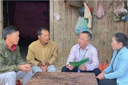 Giúp người dân khôi phục sản xuất, kinh doanh sau mưa lũ