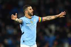 Cáo buộc tăng nặng, Manchester City gặp nguy