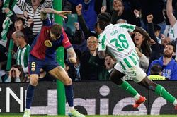 Nhận định Dortmund vs Barcelona (03h00, 12/12): Bẫy việt vị trở thành tử huyệt của Barcelona