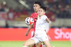 'Người hùng' mới của HLV Kim Sang Sik