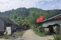 Khát vọng an cư của gần 100 hộ dân xã Yên Na sống tạm trên đất công trường