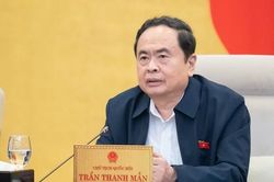 Công tác xây dựng pháp luật phải kịp thời, khẩn trương, phúc đáp được đòi hỏi của thực tiễn