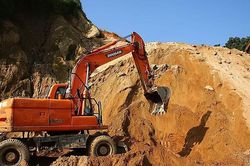Quảng Nam: Đấu giá mỏ đất trữ lượng 650.000m3 tại huyện Hiệp Đức