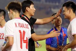 Tin nóng thể thao sáng 13/12: ĐT Việt Nam có 'động thái lạ' trước ngày đấu Indonesia; hai ngôi sao MU xung đột
