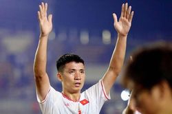 Bùi Tiến Dũng đã có cách chống bài ném biên của Indonesia