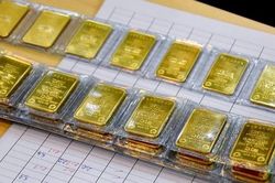 Giá vàng hôm nay 14/12 đảo chiều giảm mạnh 1 triệu đồng/lượng