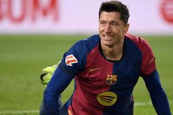 Thua sốc trên sân, Barca bằng điểm với Atletico và phải gặp đội bóng của HLV Simeone ở trận cuối của năm 2024