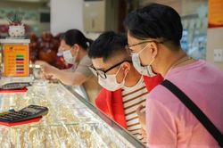 Giá vàng 'bất động' chờ Fed