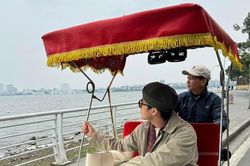 Tài xế xích lô chở Sơn Tùng M-TP không biết anh là ca sĩ nổi tiếng