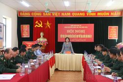 Đại biểu Quốc hội tỉnh tiếp xúc cử tri biên phòng Pa Thơm, Tây Trang