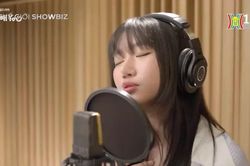 Orange gây bất ngờ khi hát OST phim Hàn