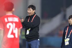 Việt Nam vs Philippines: Đến lượt ông Kim Sang Sik ghi dấu ấn
