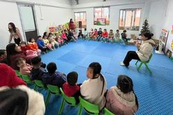Trường học ở làng Nủ do công ty Sơn Tùng M-TP góp phần ủng hộ đi vào hoạt động