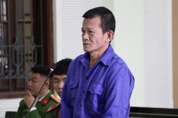Đâm chết bạn nhậu vì nghĩ bị khinh thường