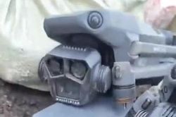 Lính Nga khoe 'kho' drone Ukraine bị hạ vì tác chiến điện tử