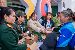 Triển lãm Quốc phòng quốc tế Việt Nam 2024: Thắm tình quân dân từ việc làm nhỏ