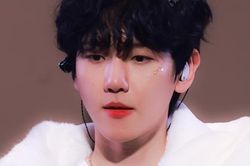 Baekhyun EXO gây sốt vì giá vé quá hời cho fan meeting Giáng sinh chất lượng