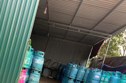 Đột kích điểm nghi vấn san chiết gas trái phép
