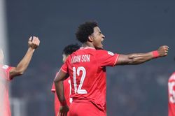 Xuân Son khéo léo chia sẻ về mục tiêu ghi hat-trick cho ĐT Việt Nam, tiết lộ động lực lớn từ gia đình