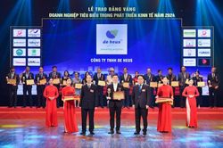 De Heus Việt Nam nhận giải thưởng 'Top 20 doanh nghiệp FDI đóng góp tích cực cho sự phát triển KTXH năm 2024'