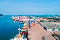 Khởi sắc công nghiệp Nghệ An