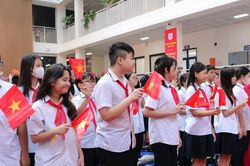 Học sinh Hà Nội nghỉ Tết Nguyên đán Ất Tỵ 9 ngày