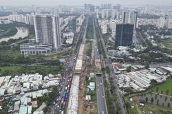 Thành phố Hồ Chí Minh: Cận cảnh hầm chui Nguyễn Văn Linh trước ngày thông xe toàn bộ