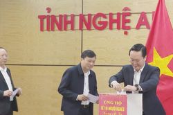 UBND tỉnh Nghệ An ủng hộ Tết Vì người nghèo Xuân Ất Tỵ 2025