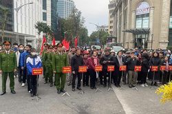 Hai Bà Trưng (Hà Nội): Tăng cường xử lý vi phạm trật tự đô thị tại phường Lê Đại Hành