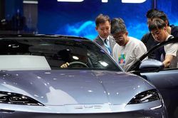 Doanh số EV Trung Quốc phá vỡ mọi dự báo quốc tế năm 2024