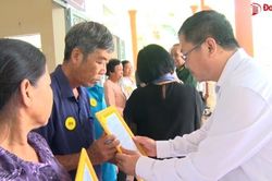 Lễ công bố điều chỉnh thông tin 24 liệt sĩ tại Nghĩa trang liệt sĩ thành phố Long Khánh