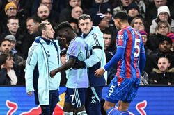 Saka chấn thương là mất mát cực lớn, Arsenal khó lòng tiến xa