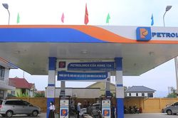 Giá xăng dầu đồng loạt giảm hôm nay 27/12/2024