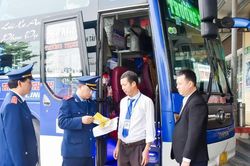 Yêu cầu các doanh nghiệp vận tải Nghệ An không tự ý tăng giá cước dịp Tết
