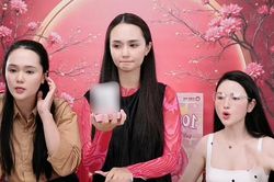 3 nàng WAGs đình đám bóng đá Việt lấn sân livestream